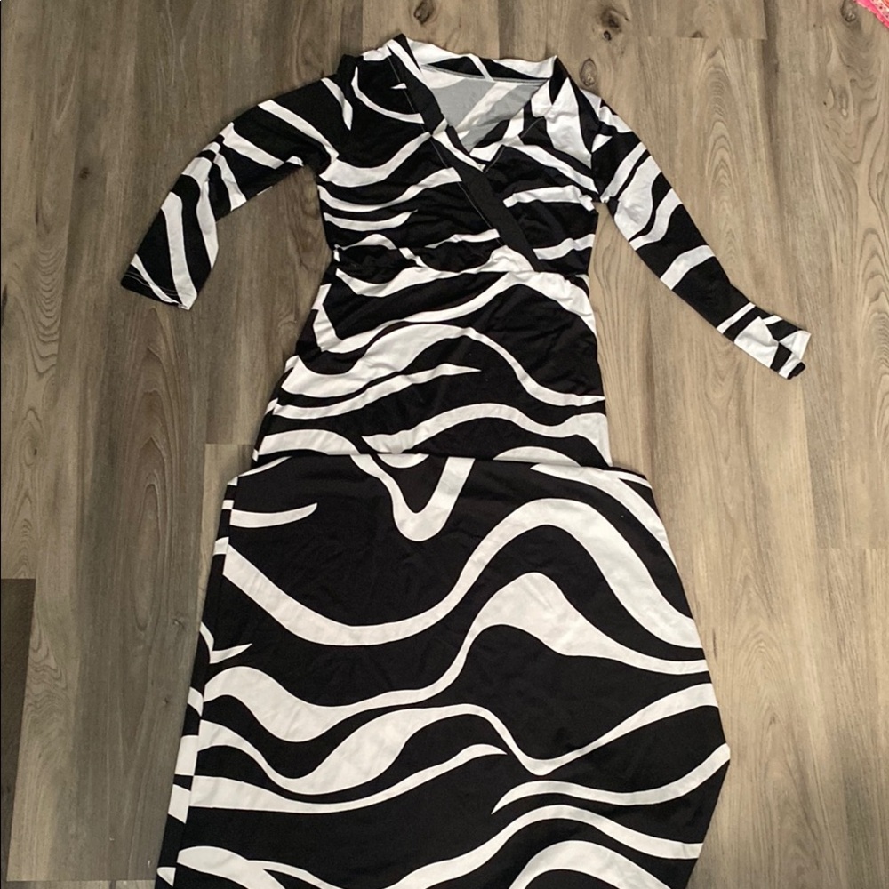Elegant Black and White Wrap Dress